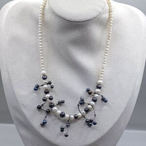 Vintage Dainty Real Freshwater Black and Cream Pearls Necklace Outer Space Vibes